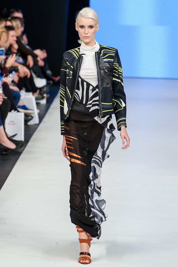 pokaz kolekcji Jacob Birge Vision wiosna lato 2016 na Fashion Philosophy Fashion Week Poland 0239