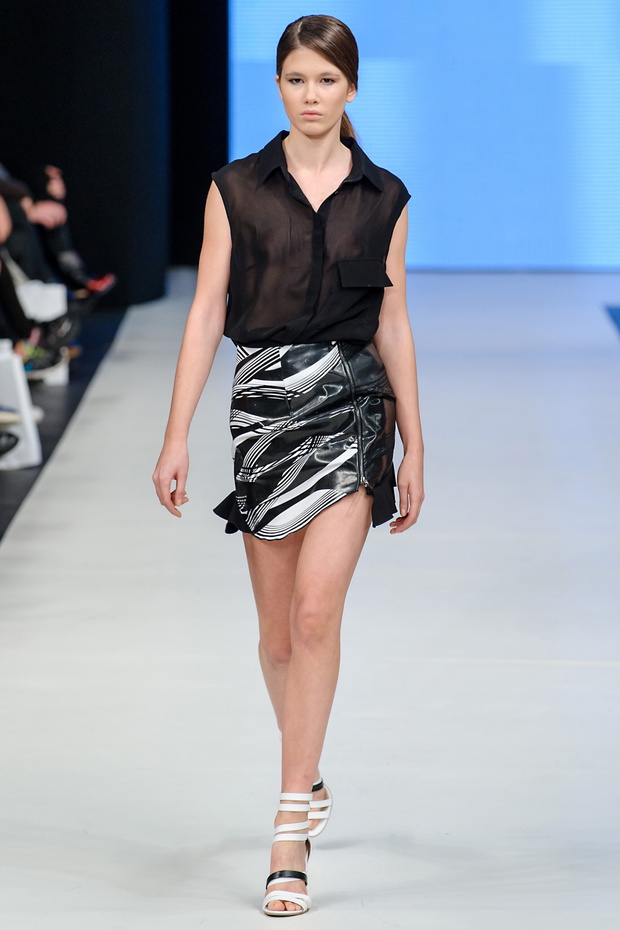 pokaz kolekcji Jacob Birge Vision wiosna lato 2016 na Fashion Philosophy Fashion Week Poland 0270