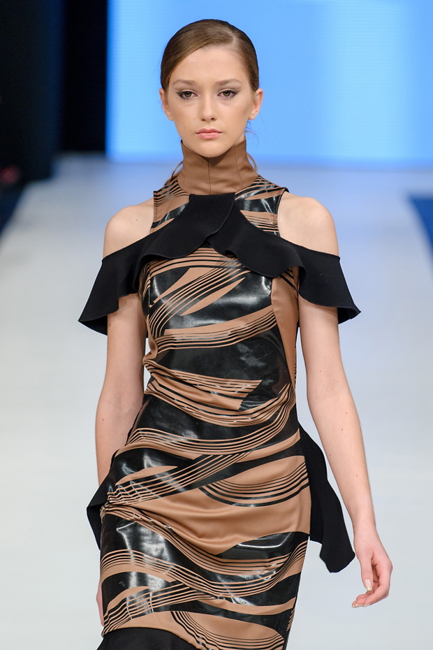 pokaz kolekcji Jacob Birge Vision wiosna lato 2016 na Fashion Philosophy Fashion Week Poland 0319