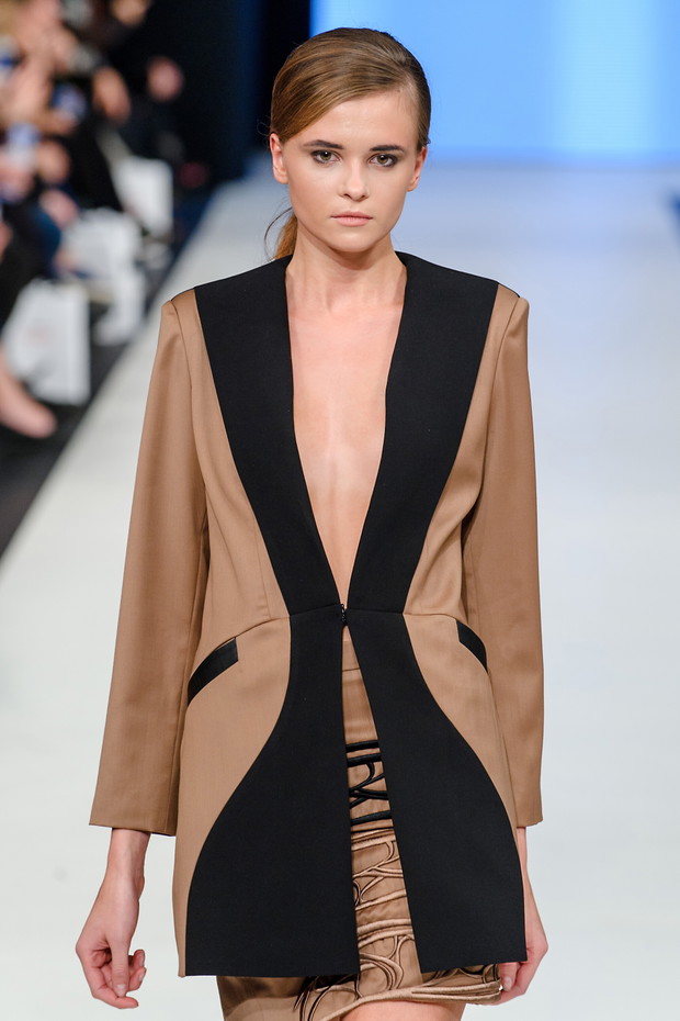 pokaz kolekcji Jacob Birge Vision wiosna lato 2016 na Fashion Philosophy Fashion Week Poland 0368