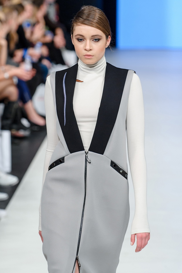 pokaz kolekcji Jacob Birge Vision wiosna lato 2016 na Fashion Philosophy Fashion Week Poland 0407