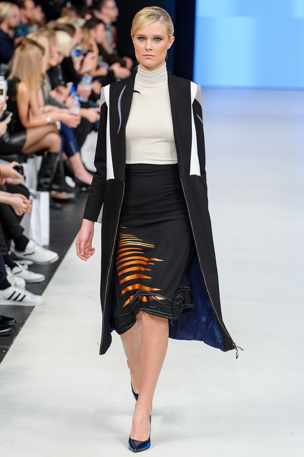 pokaz kolekcji Jacob Birge Vision wiosna lato 2016 na Fashion Philosophy Fashion Week Poland 0433