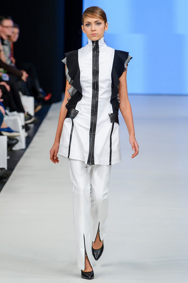 pokaz kolekcji Jacob Birge Vision wiosna lato 2016 na Fashion Philosophy Fashion Week Poland 0505