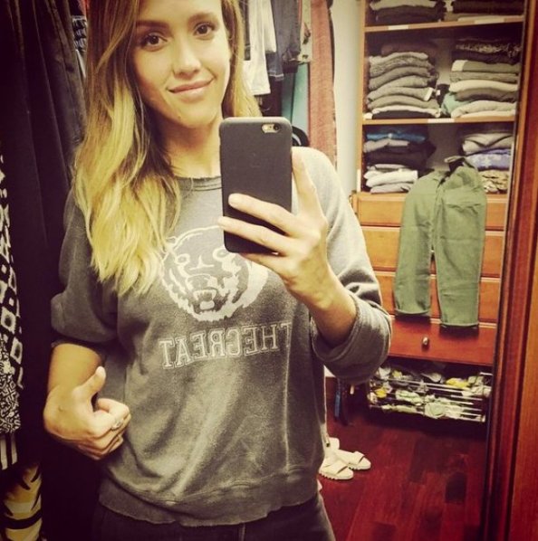 @jessicaalba Instagram