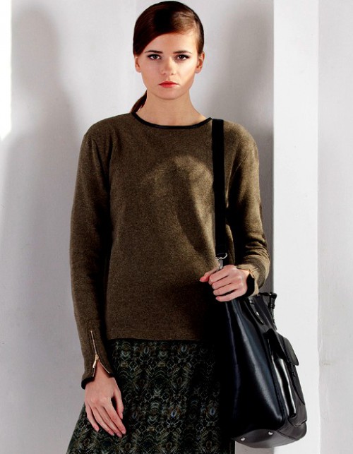 COMO 104,30ZŁ / SHOWROOM