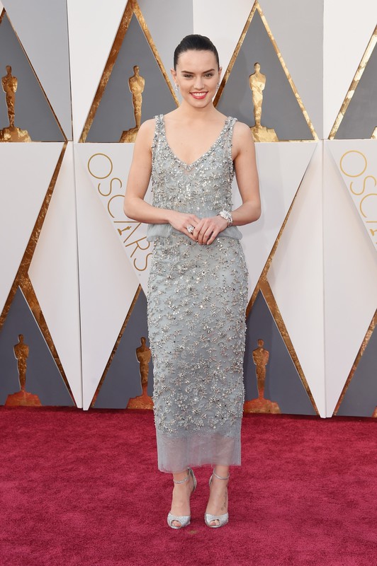 Oscary 2016, czerwony dywan: Daisy Ridley, fot. East News