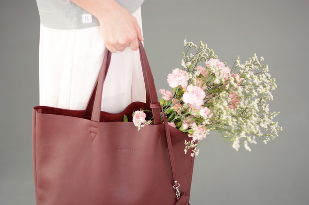 8. morele bags