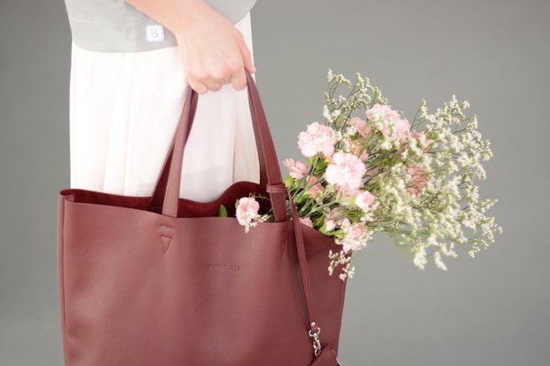 8. morele bags