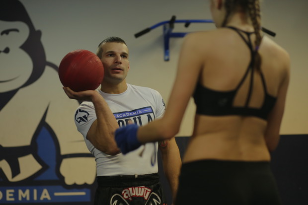 Academia Gorila #GlamourFitChallenge / fot. Tymek Mac Maciejewski