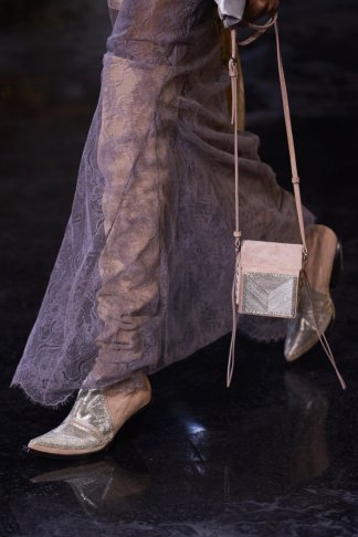 runway_details_10_low