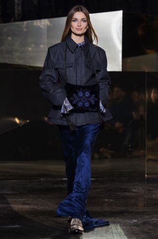 Runway42_low