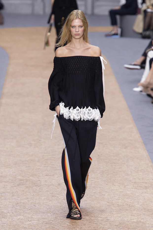 Chloe S16 099