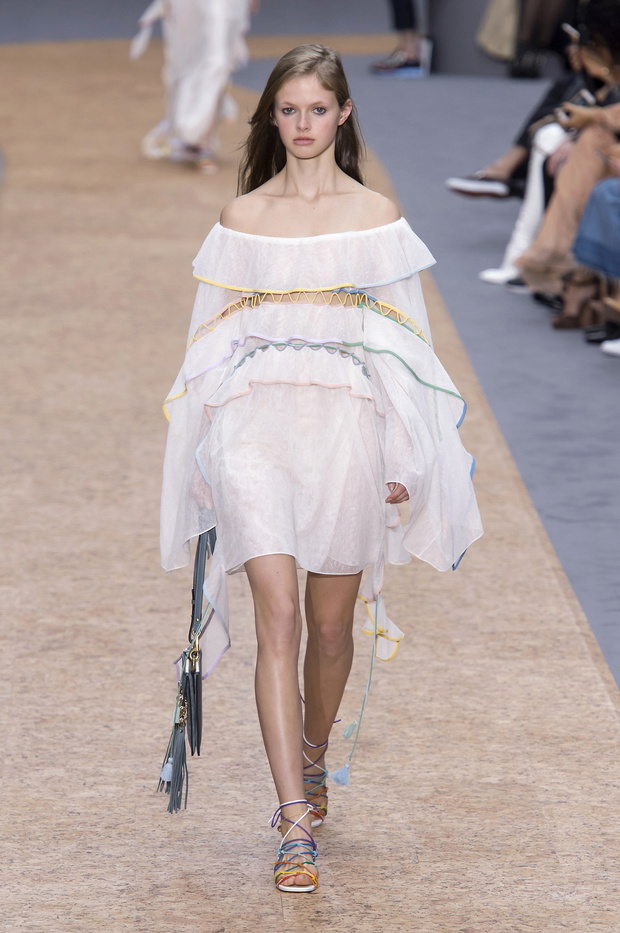Chloe S16 122