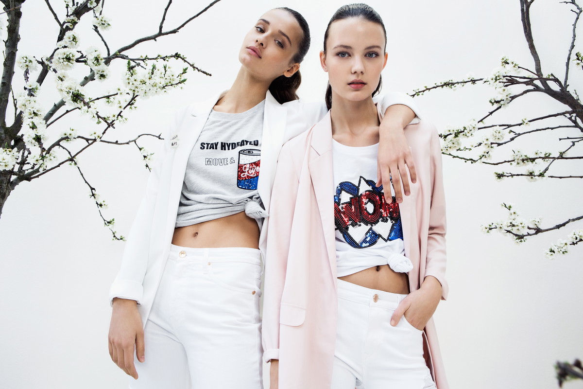 Stradivarius spring bloom