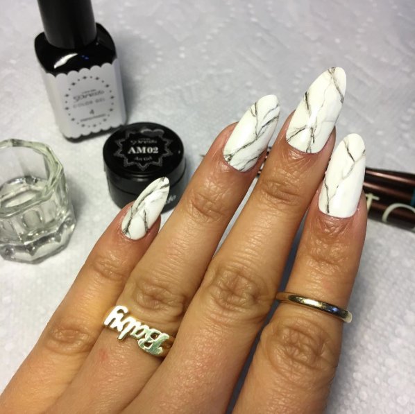 #MarbleNails Instagram