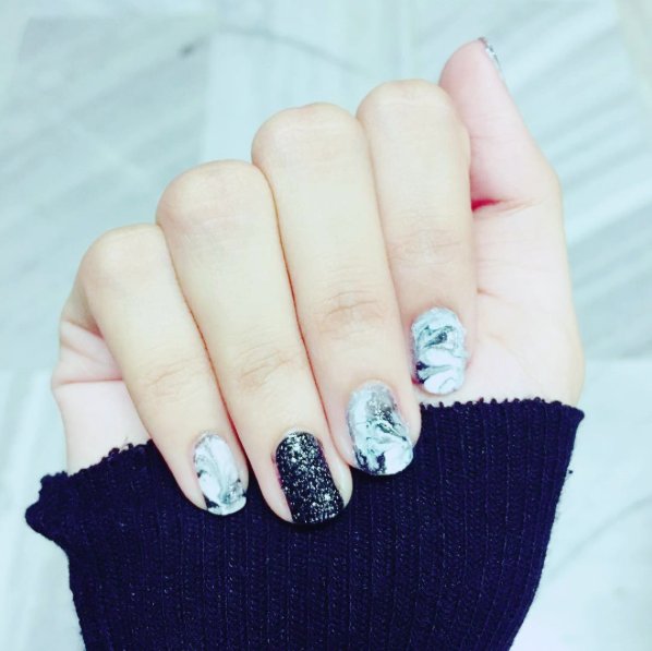 #MarbleNails Instagram