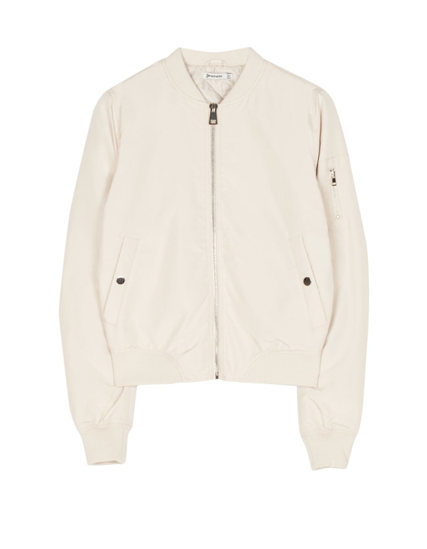 Stradivarius bomber na wiosnę 2016