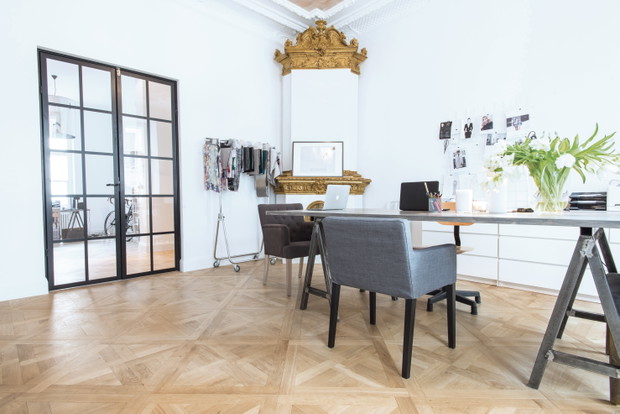 303 Avenue Showroom, Mokotowska 40/3