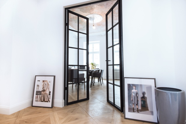 303 Avenue Showroom, Mokotowska 40/3