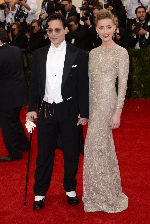 Amber Heard i Johnny Depp rozwodzą się / East News