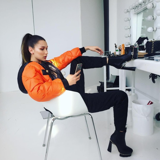 Bella Hadid street fashion / East News