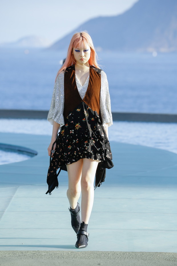 Louis-Vuitton-Cruise-2017-31