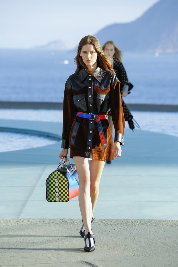 Louis-Vuitton-Cruise-2017-33