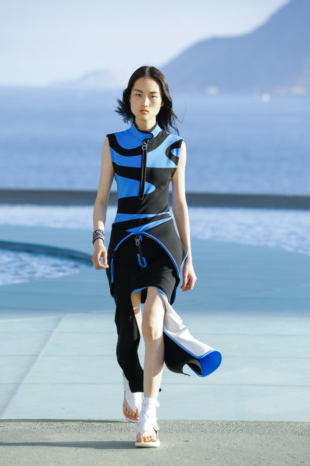 Louis-Vuitton-Cruise-2017-37