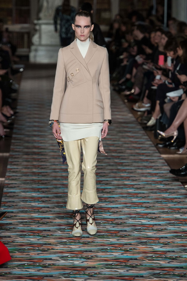 dior-resort-2017-27