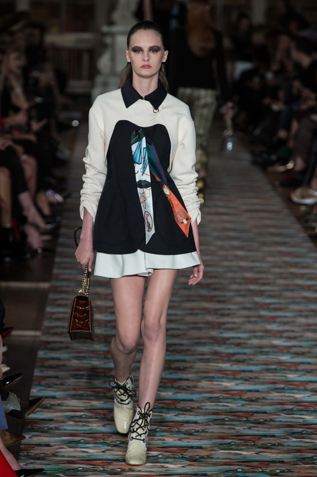 dior-resort-2017-34