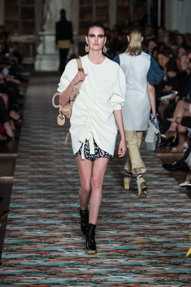 dior-resort-2017-4