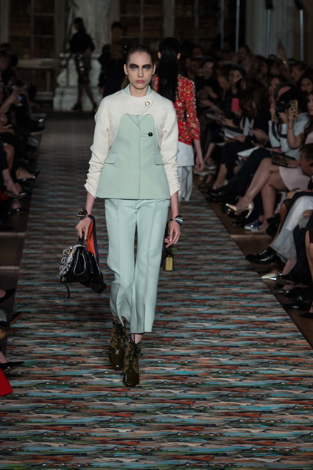 dior-resort-2017-54