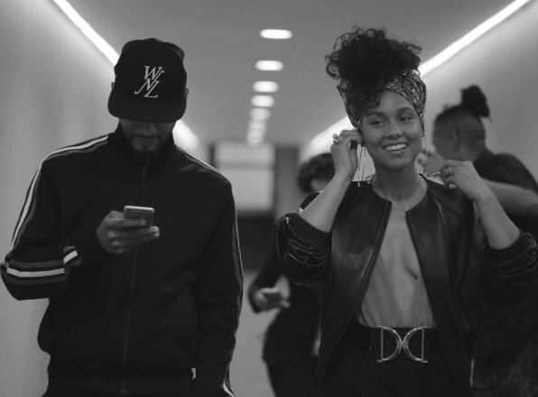 Alicia-Keys-bez-makijazu-6