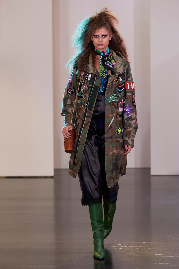 Look_14