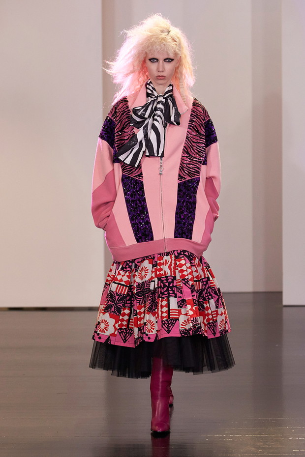 Look_19