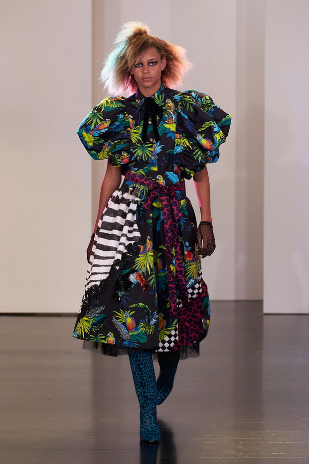 Look_53