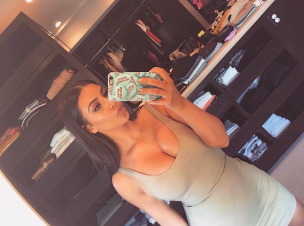 Zdziwicie się co Kim Kardashian zamawia w McDonaldzie!
