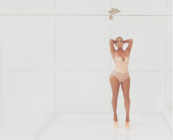 Zdziwicie się co Kim Kardashian zamawia w McDonaldzie!