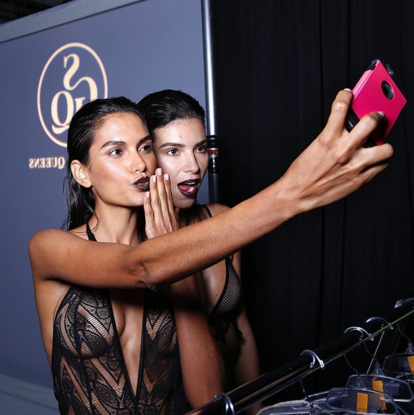 God Save Queens na New York Fashion Week