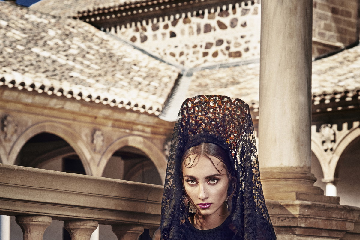 Daria Zhalina, sesja w stylu Haute Couture
