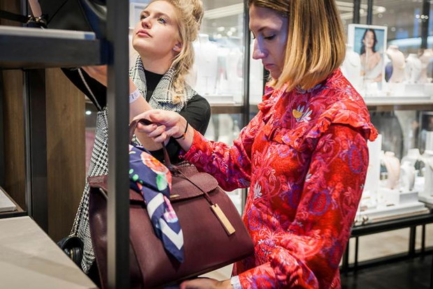 W. KRUK otworzył 100 salon firmowy