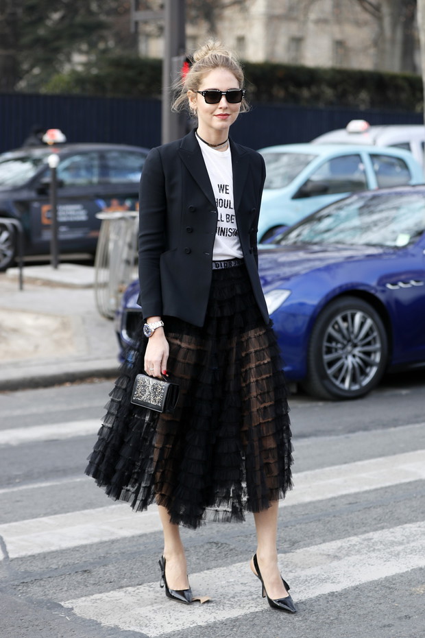 Chiara Ferragni w koszulce We should all be feminists Dior