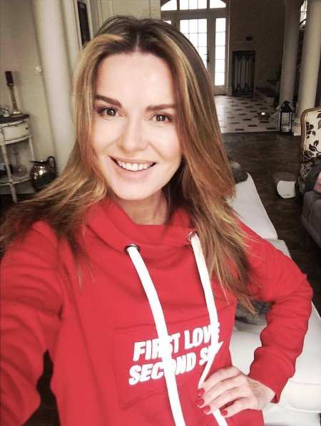 Hanna Lis w bluzie Łukasza Jemioła