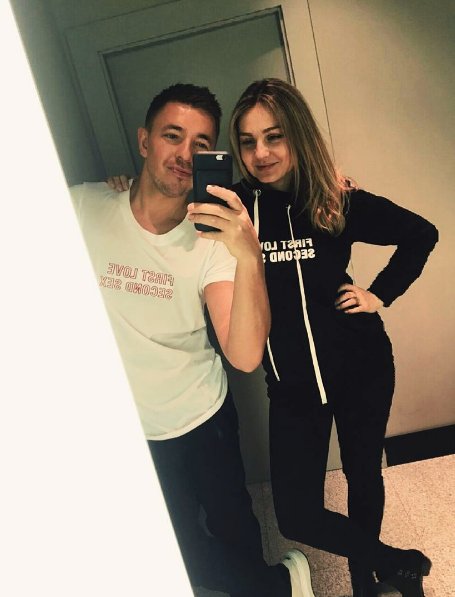 Małgorzata Socha w bluzie Łukasza Jemioła