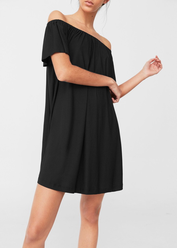 Mango, mała czarna - propozycje z sieciówek (59,90 PLN)
