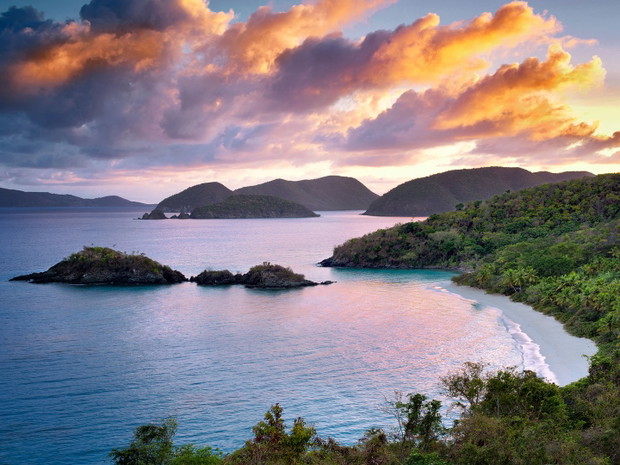 Trunk Bay, plaża na Wyspach Dziewiczych Stanów Zjednoczonych