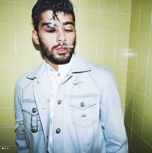 Zayn Malik w kampanii Versus Versace wiosna 2017, zdjęcia: Gigi Hadid