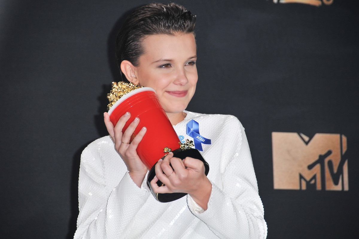 Statuetka w kategorii "Najlepszy aktor w serialu" trafiła do Millie Bobby Brown