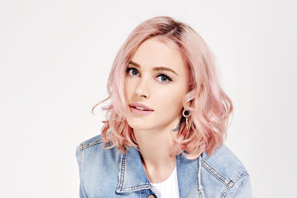 Maffashion w kampanii reklamującej nową kolekcję festiwalową Guess