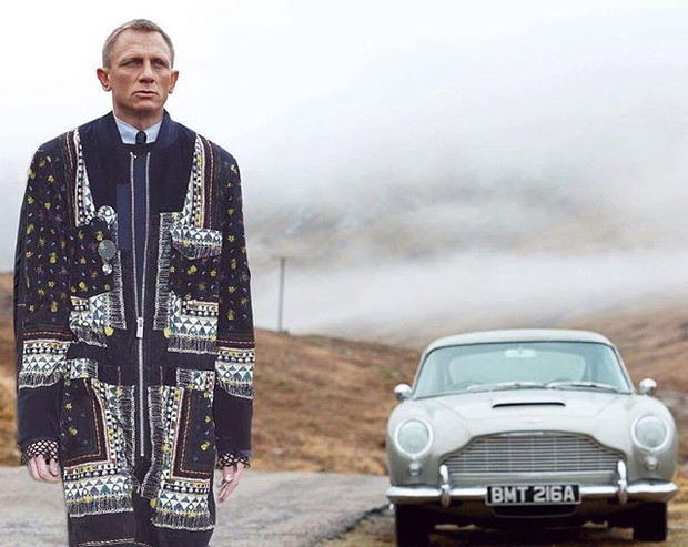 James Bond i Sacai